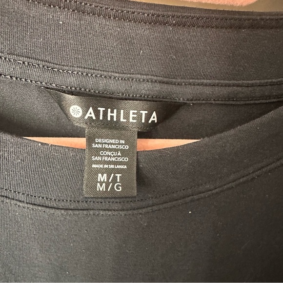 Athleta black medium womens shirt #B13 - Picture 2 of 3